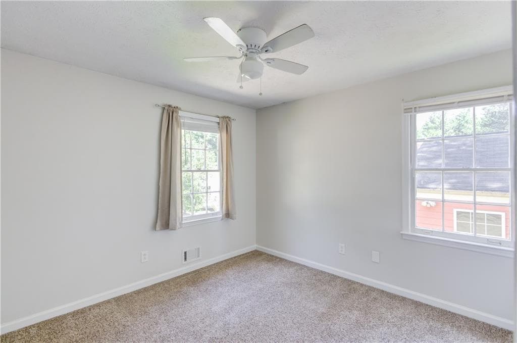 3 bedroom, 2 bathroom, 1,020 sq ft single family residence for rent at 4647 Candlewyck Way, Buford, GA 30518 for $2,000 a month — photo 8