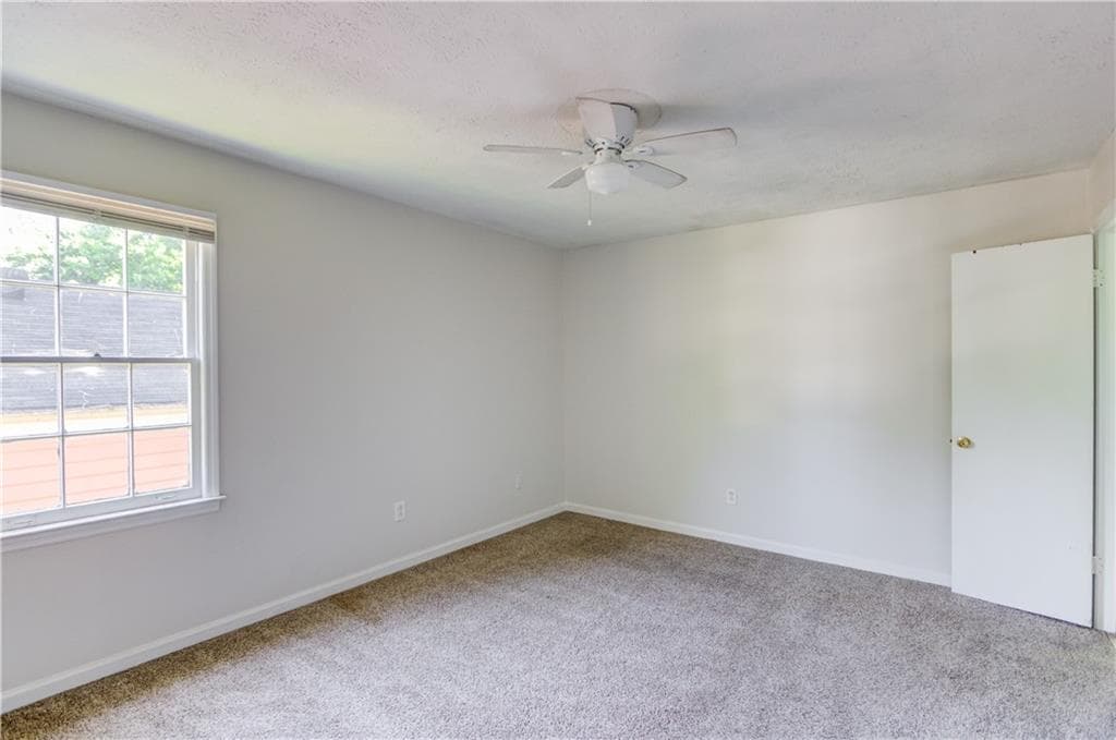 3 bedroom, 2 bathroom, 1,020 sq ft single family residence for rent at 4647 Candlewyck Way, Buford, GA 30518 for $2,000 a month — photo 10