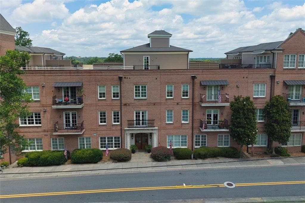 3 bedroom, 4 bathroom, 2,718 sq ft condominium for sale at 351 WASHINGTON Avenue 309, Marietta, GA 30060 — photo 4