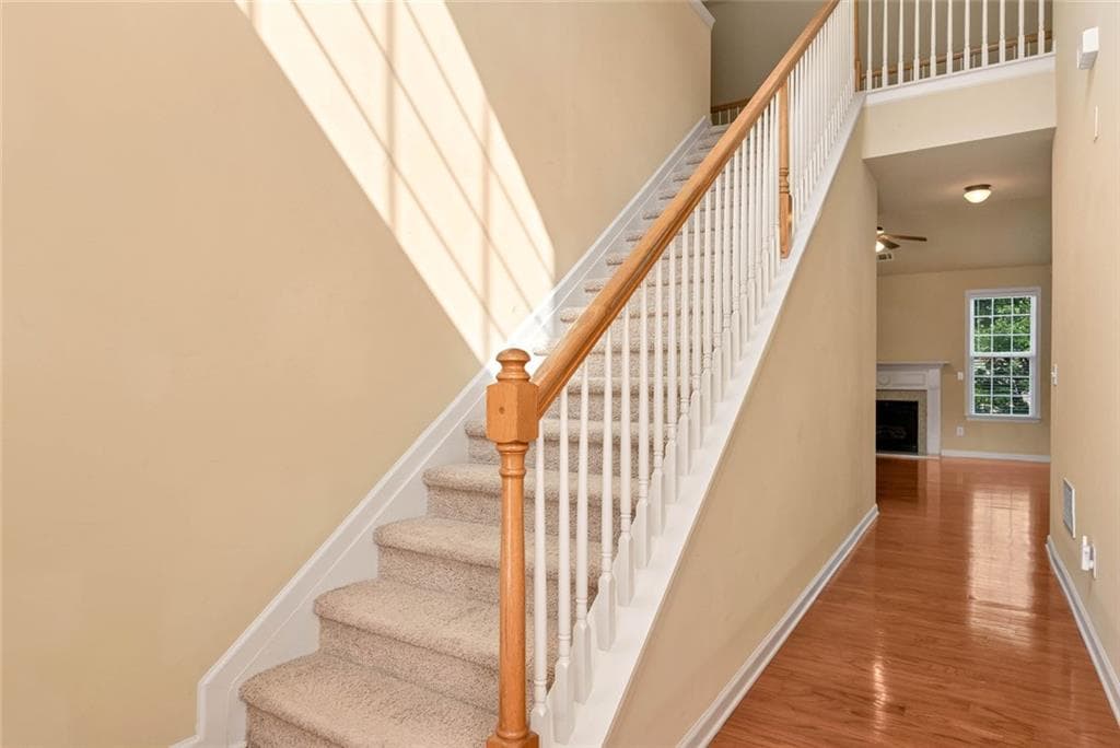 3 bedroom, 3 bathroom, 2,209 sq ft townhouse for sale at 2707 Sardis Chase Court, Buford, GA 30519 — photo 9