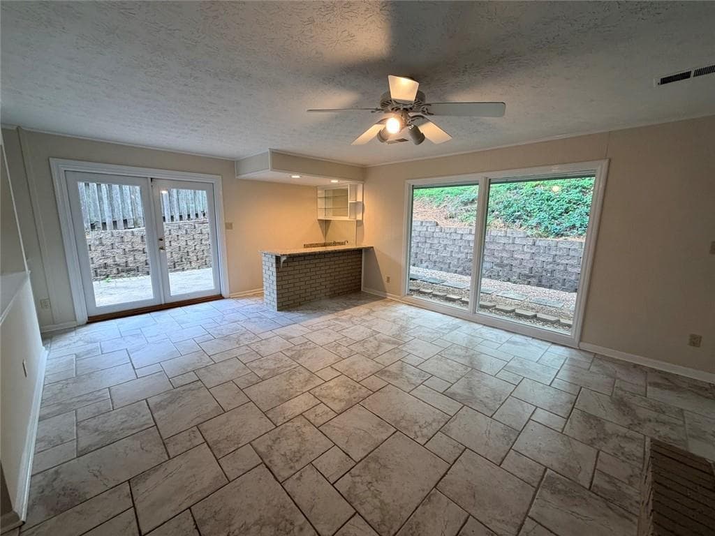 4 bedroom, 3 bathroom, 2,241 sq ft single family residence for rent at 298 Indian Hills Trail, Marietta, GA 30068 for $3,600 a month — photo 6
