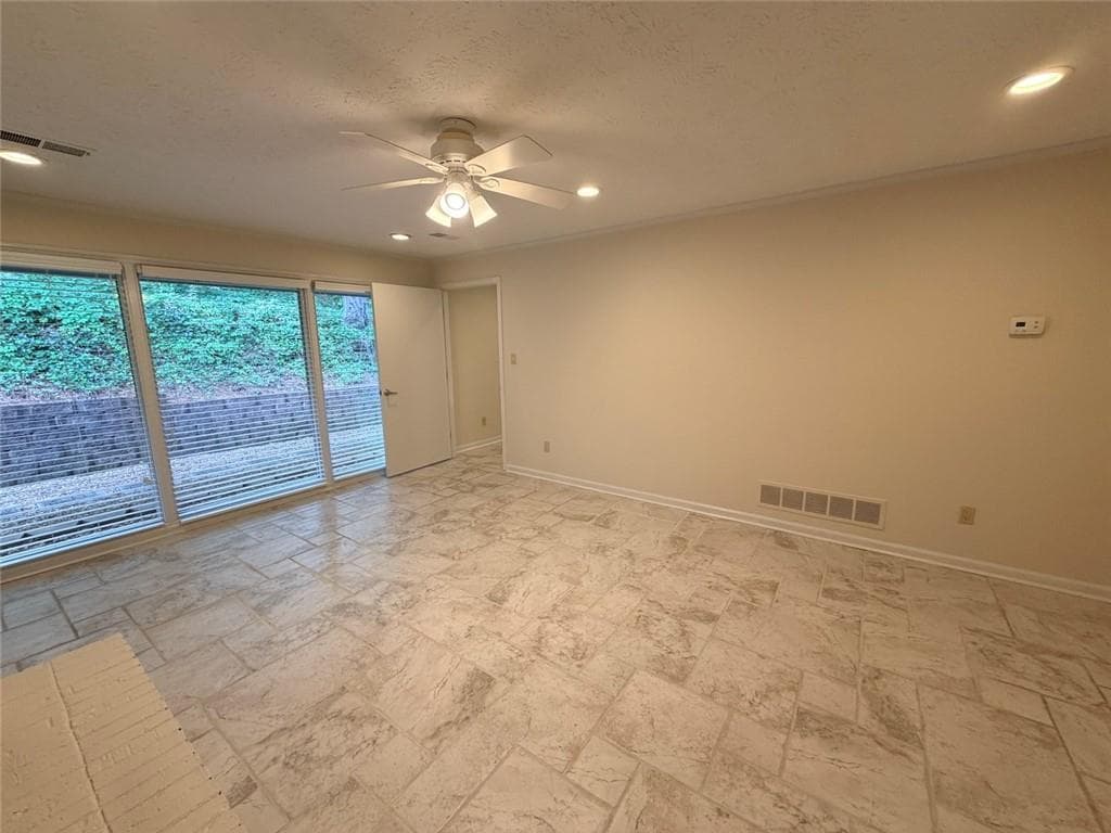 4 bedroom, 3 bathroom, 2,241 sq ft single family residence for rent at 298 Indian Hills Trail, Marietta, GA 30068 for $3,600 a month — photo 10