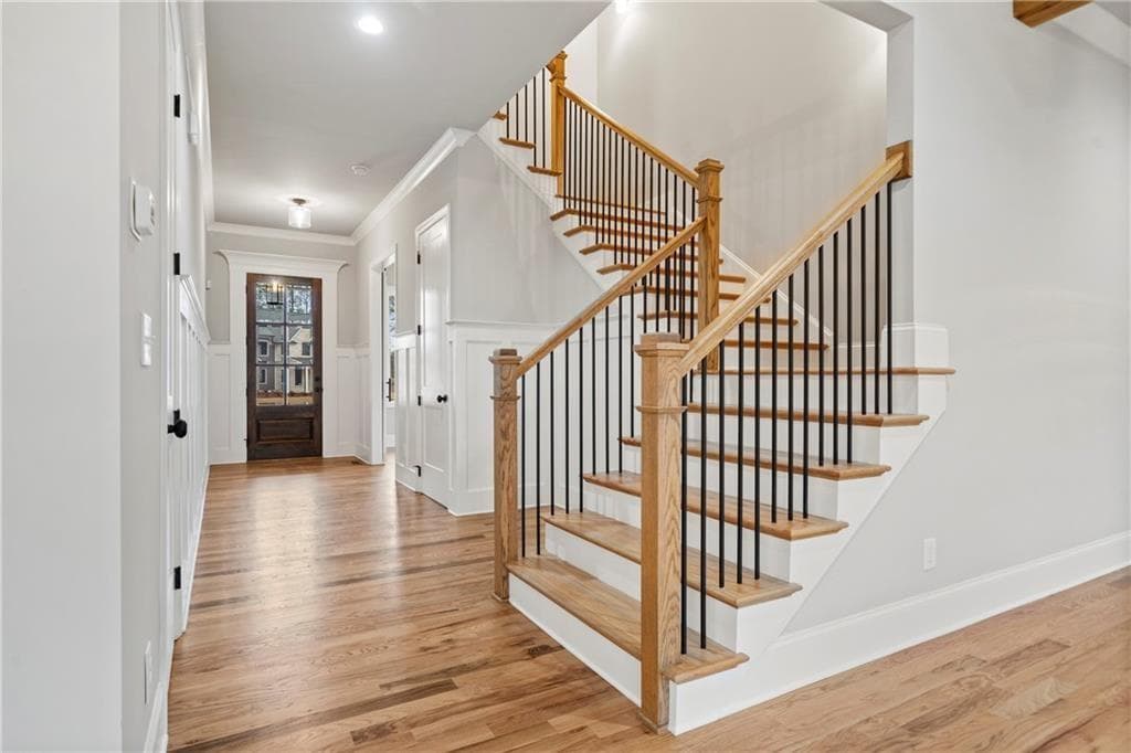 5 bedroom, 5 bathroom, 3,400 sq ft single family residence for sale at 3816 Havenrock Drive, Marietta, GA 30066 — photo 6
