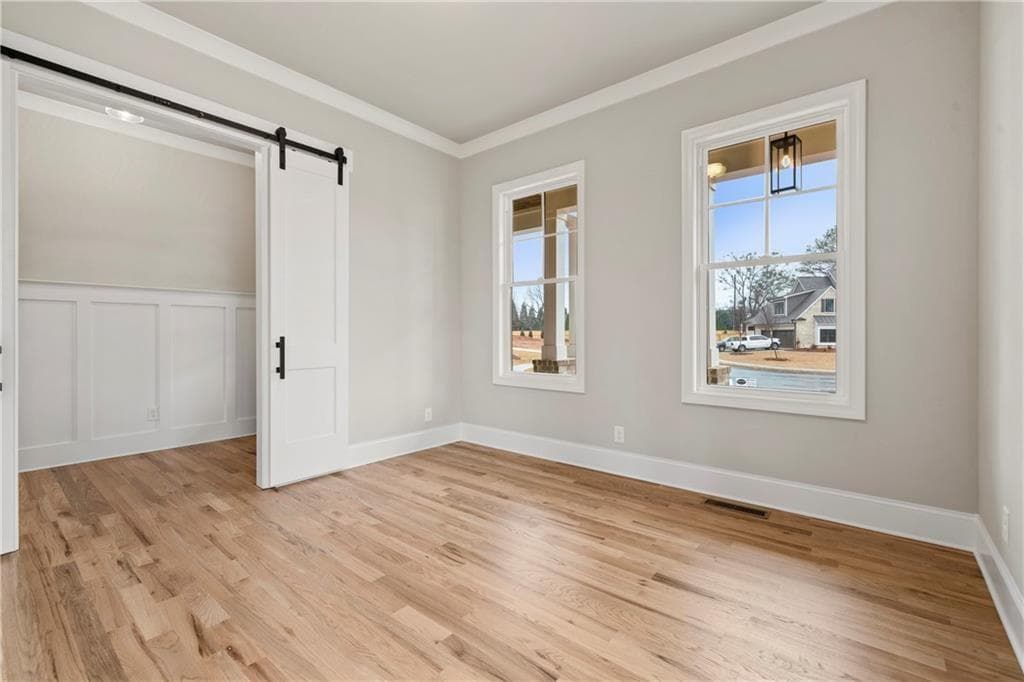 5 bedroom, 5 bathroom, 3,400 sq ft single family residence for sale at 3816 Havenrock Drive, Marietta, GA 30066 — photo 7