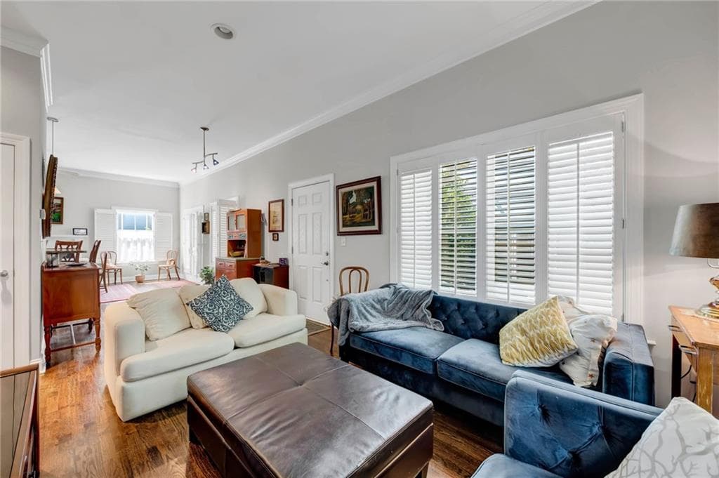 3 bedroom, 4 bathroom, 1,798 sq ft townhouse for sale at 268 Carlyle Park Drive, Atlanta, GA 30307 — photo 8