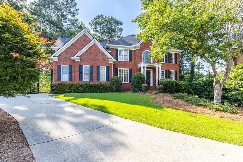 6 bedroom, 5 bathroom, 5,145 sq ft single family residence for rent at 2560 Hamptons Run, Alpharetta, GA 30005 for $5,800 a month — photo 1 of 52