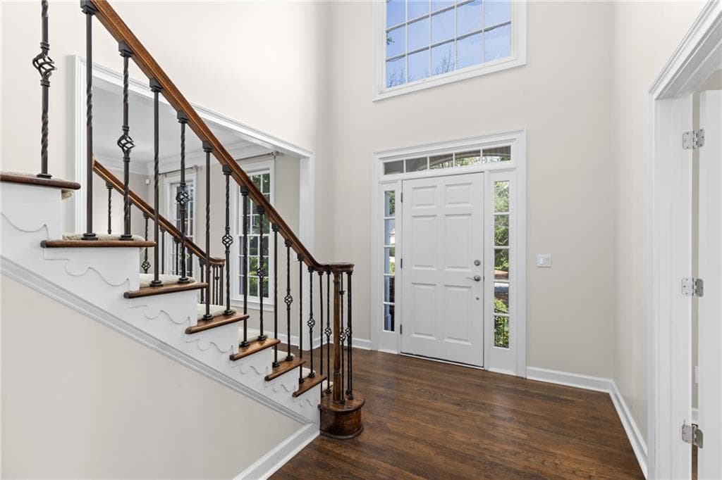 6 bedroom, 5 bathroom, 5,145 sq ft single family residence for rent at 2560 Hamptons Run, Alpharetta, GA 30005 for $5,800 a month — photo 4