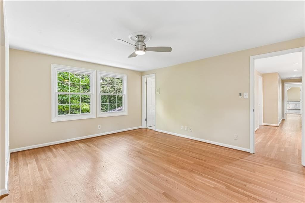 6 bedroom, 6 bathroom, 6,264 sq ft single family residence for sale at 3135 Spalding Drive, Atlanta, GA 30350 — photo 4