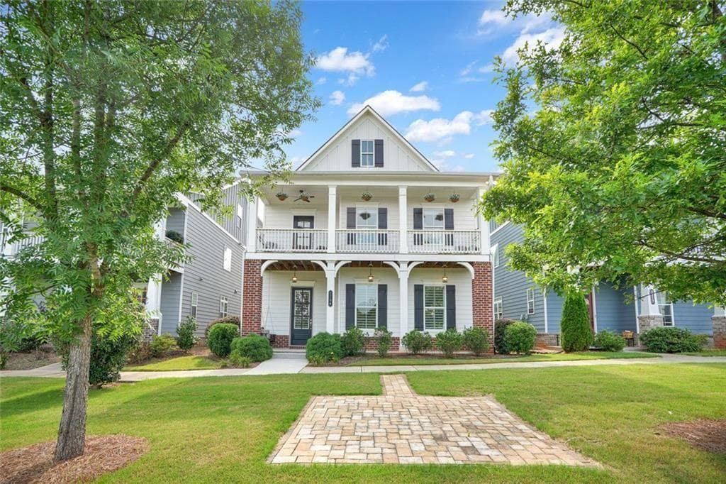 4 bedroom, 4 bathroom, 3,200 sq ft single family residence sold at 2208 Swansea Way, Smyrna, GA 30080