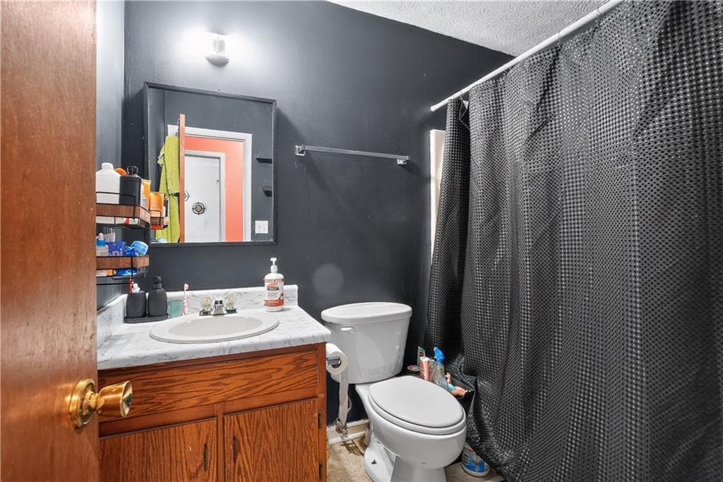 3 bedroom, 3 bathroom, 1,294 sq ft single family residence for sale at 3675 Satellite Terrace, Ellenwood, GA 30294 — photo 7