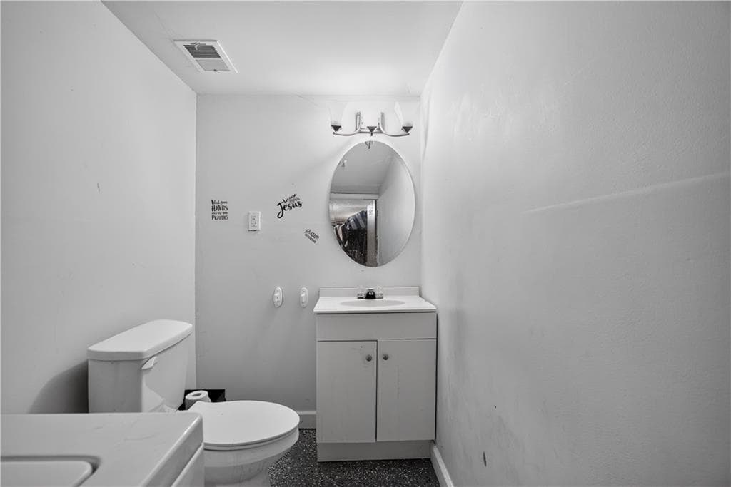 3 bedroom, 3 bathroom, 1,294 sq ft single family residence for sale at 3675 Satellite Terrace, Ellenwood, GA 30294 — photo 9