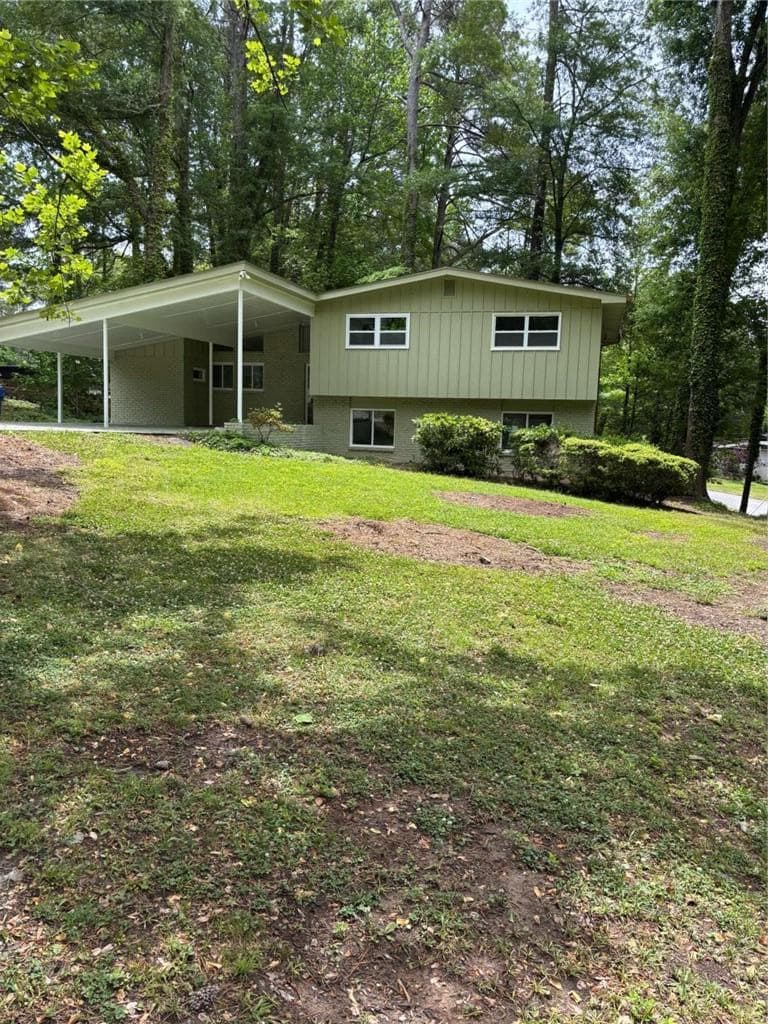 3 bedroom, 3 bathroom single family residence for rent at 2948 Keats Drive, Atlanta, GA 30311 for $2,050 a month