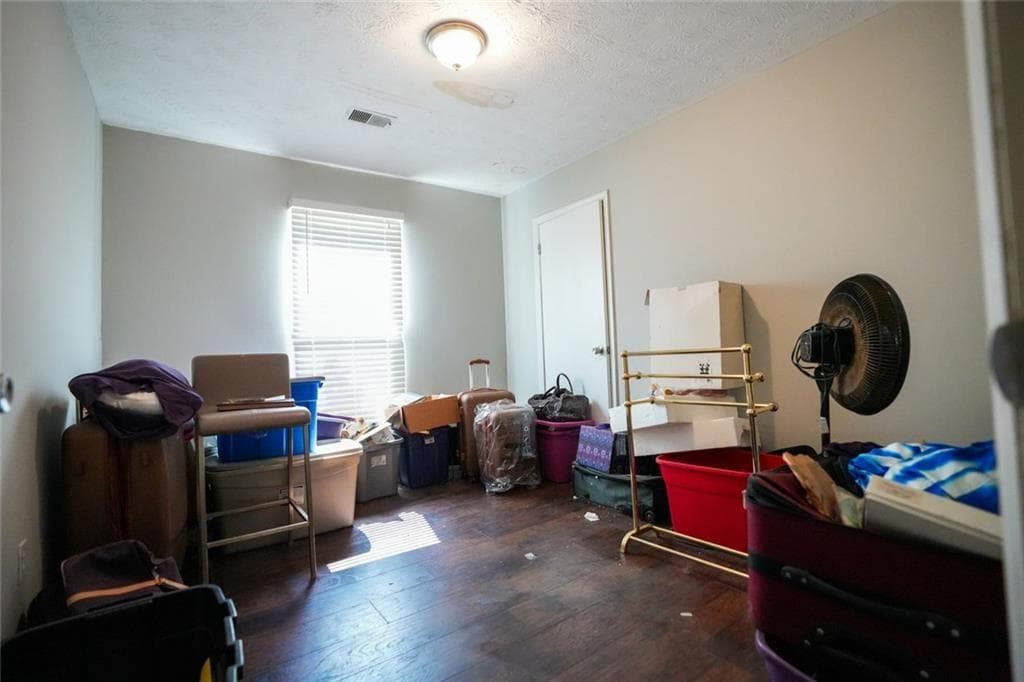3 bedroom, 2 bathroom, 1,280 sq ft single family residence for sale at 8265 Park Ridge Drive, Riverdale, GA 30274 — photo 10