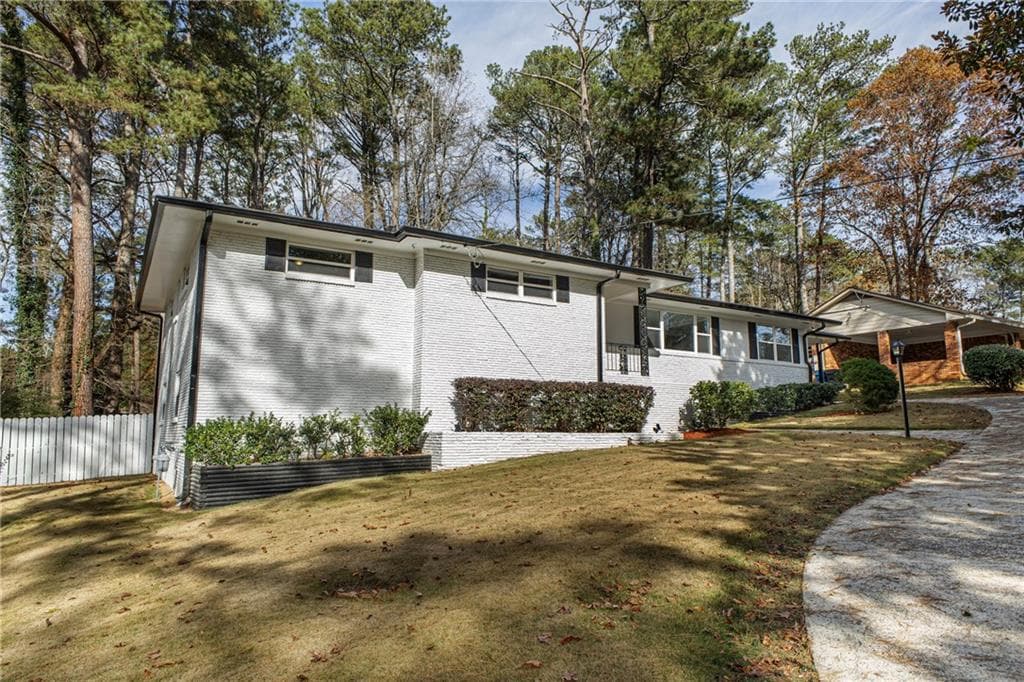 5 bedroom, 3 bathroom, 3,400 sq ft single family residence for sale at 2939 Arrowood Drive, Atlanta, GA 30344 — photo 2