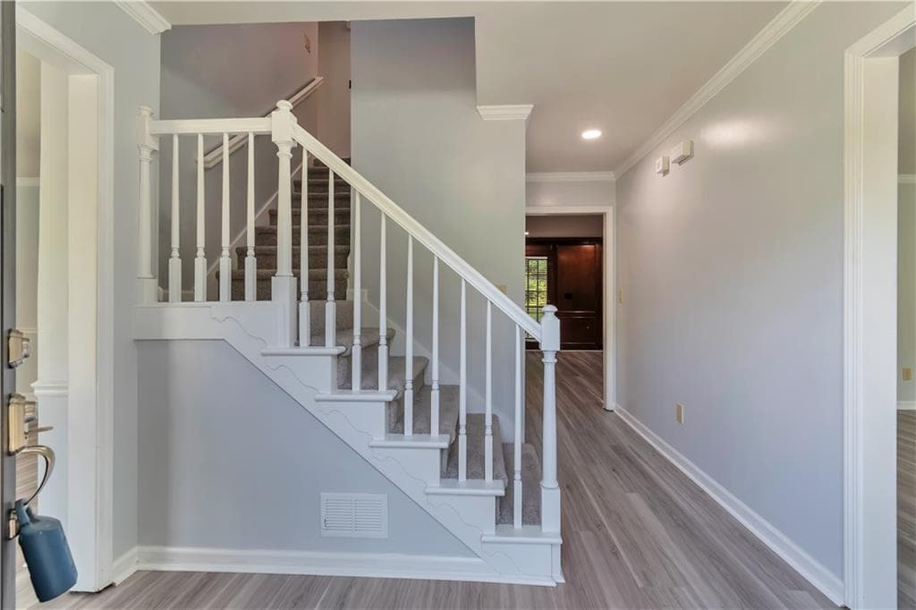 4 bedroom, 3 bathroom, 2,761 sq ft single family residence for sale at 1448 Red Fox Run, Lilburn, GA 30047 — photo 4