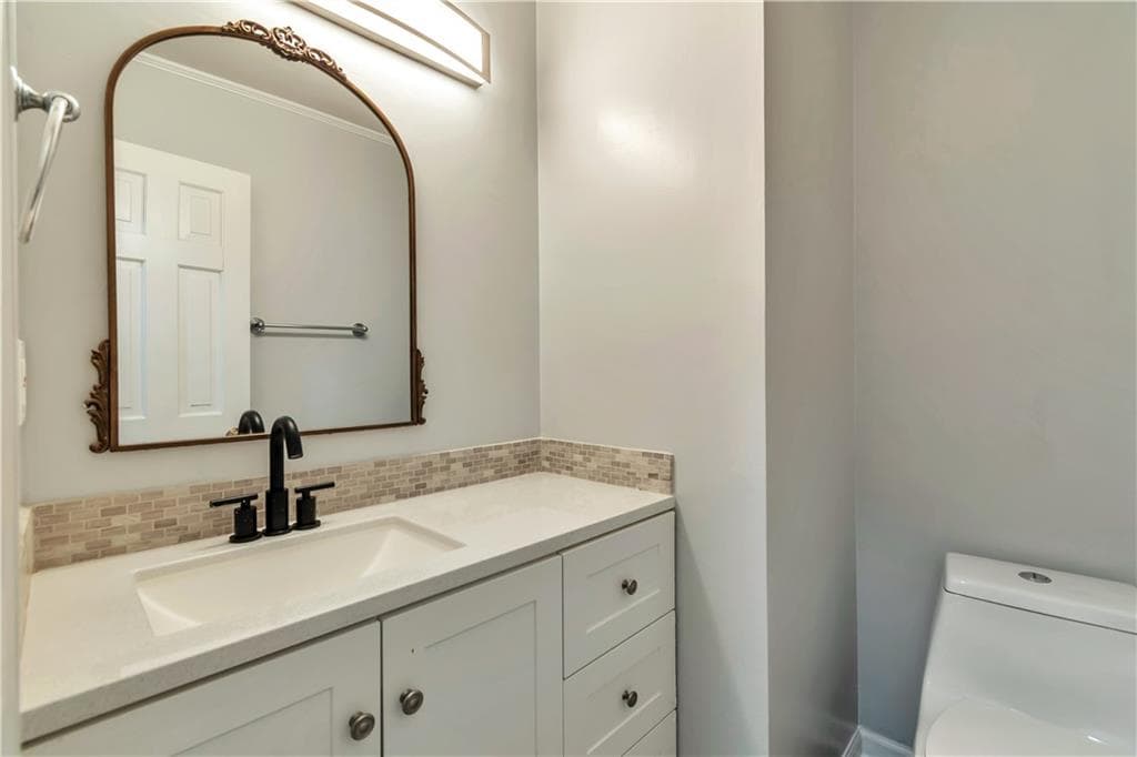 4 bedroom, 3 bathroom, 2,761 sq ft single family residence for sale at 1448 Red Fox Run, Lilburn, GA 30047 — photo 10