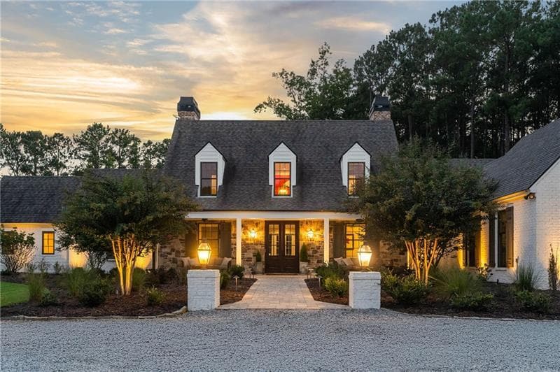 3 bedroom, 3 bathroom, 3,355 sq ft single family residence for sale at 7255 Old Rico Road, Chattahoochee Hills, GA 30268 — photo 4