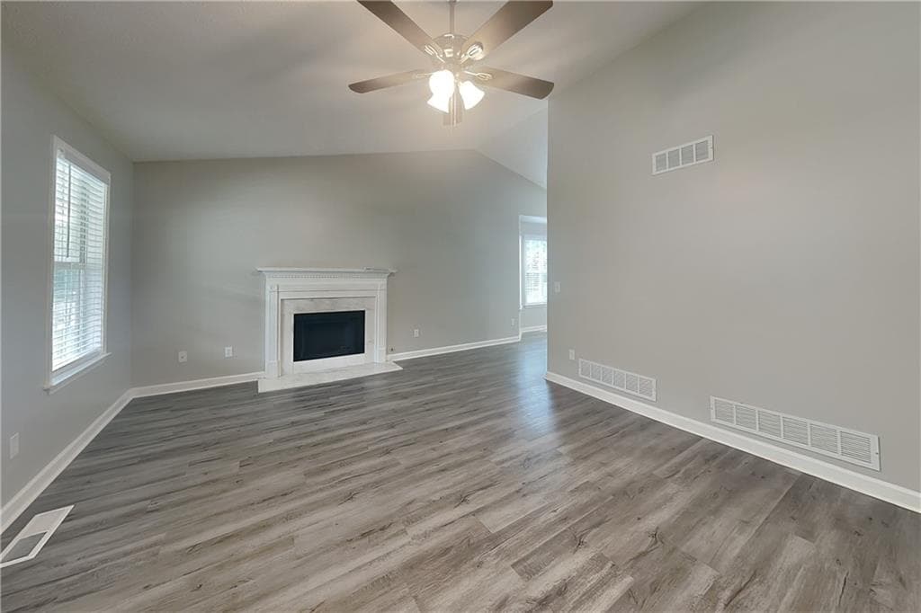 3 bedroom, 2 bathroom, 1,305 sq ft single family residence for rent at 336 Paradise Circle, Douglasville, GA 30134 for $1,795 a month — photo 2