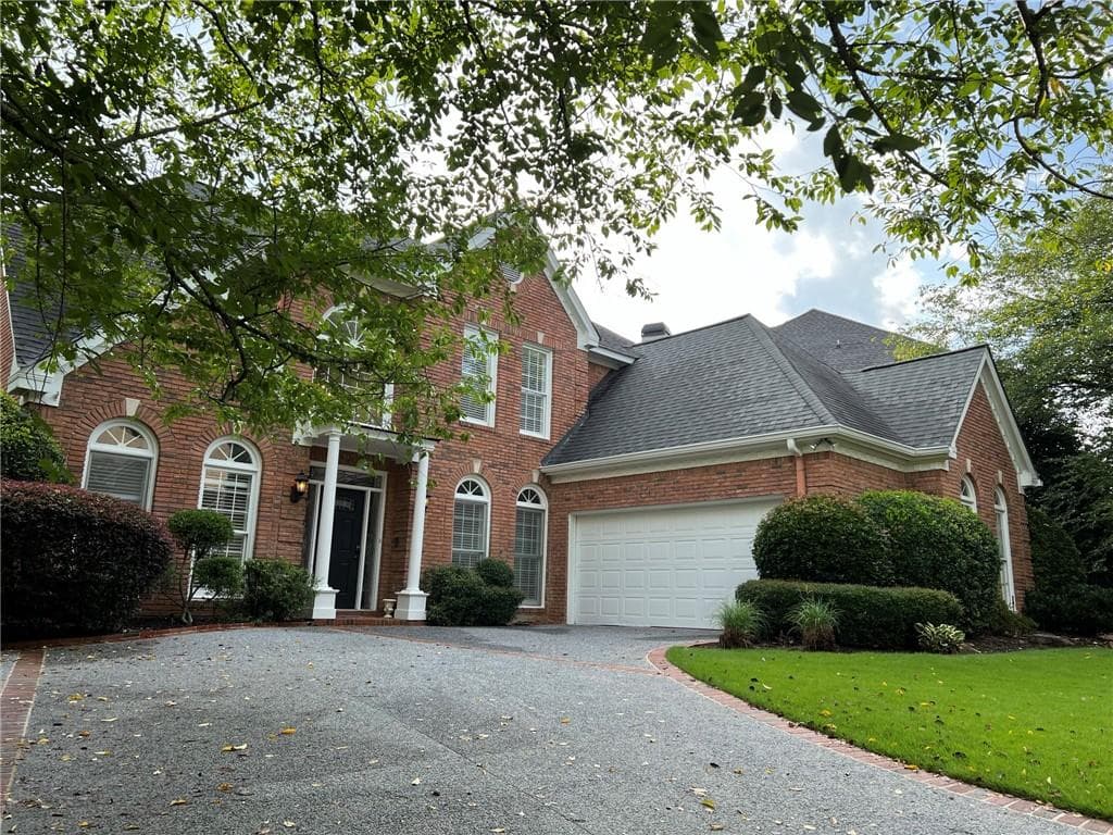 5 bedroom, 4 bathroom, 4,041 sq ft single family residence for rent at 4608 Chattahoochee Crossing, Marietta, GA 30067 for $5,000 a month — photo 2