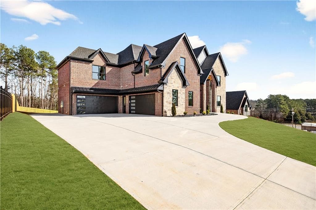 5 bedroom, 7 bathroom, 9,820 sq ft single family residence for rent at 405 Thunder Road, Buford, GA 30518 for $11,500 a month — photo 4