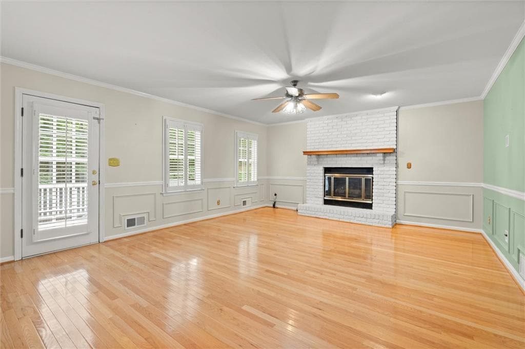4 bedroom, 3 bathroom, 2,606 sq ft single family residence for sale at 2185 Wenlok Trail, Marietta, GA 30066 — photo 3