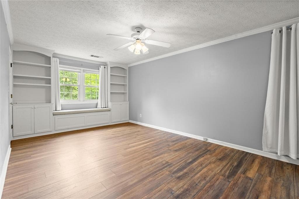 4 bedroom, 3 bathroom, 2,606 sq ft single family residence for sale at 2185 Wenlok Trail, Marietta, GA 30066 — photo 6