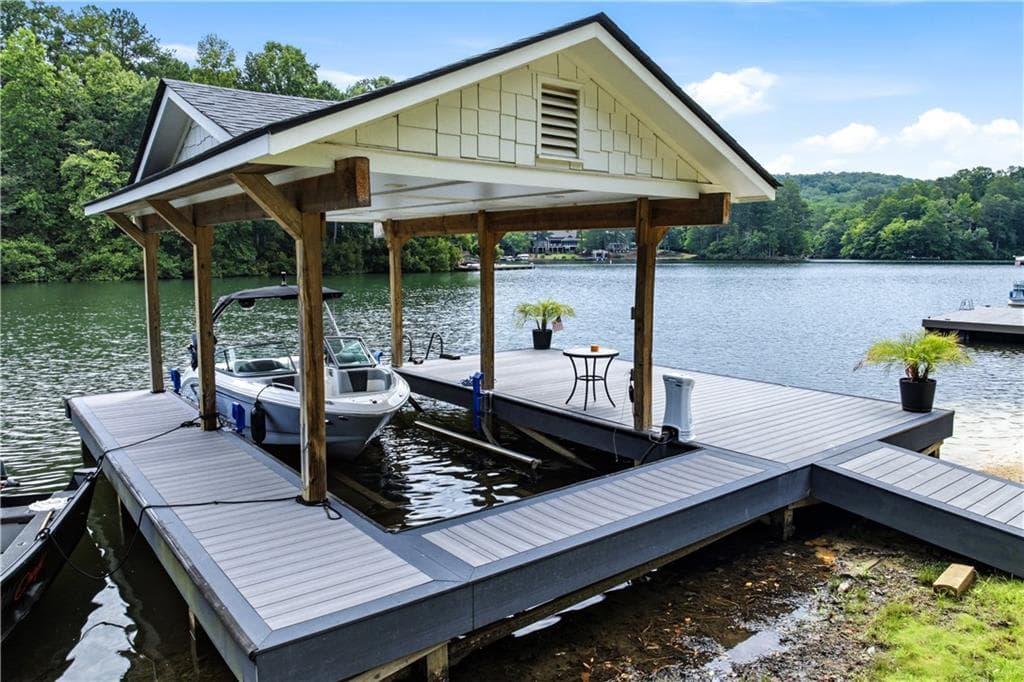 5 bedroom, 5 bathroom, 5,401 sq ft single family residence under contract at 113 Smohalla Court, Waleska, GA 30183 — photo 4