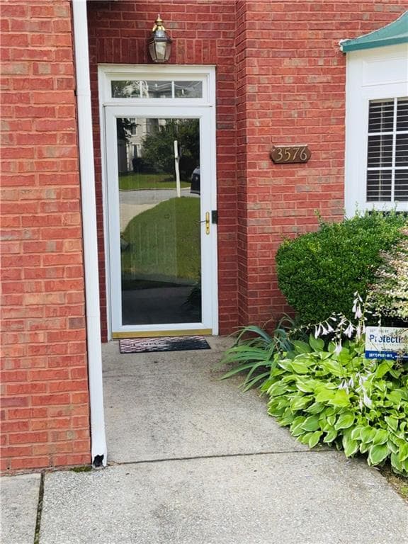3 bedroom, 3 bathroom, 2,418 sq ft single family residence for sale at 3576 River Birch Trail, Decatur, GA 30034 — photo 2