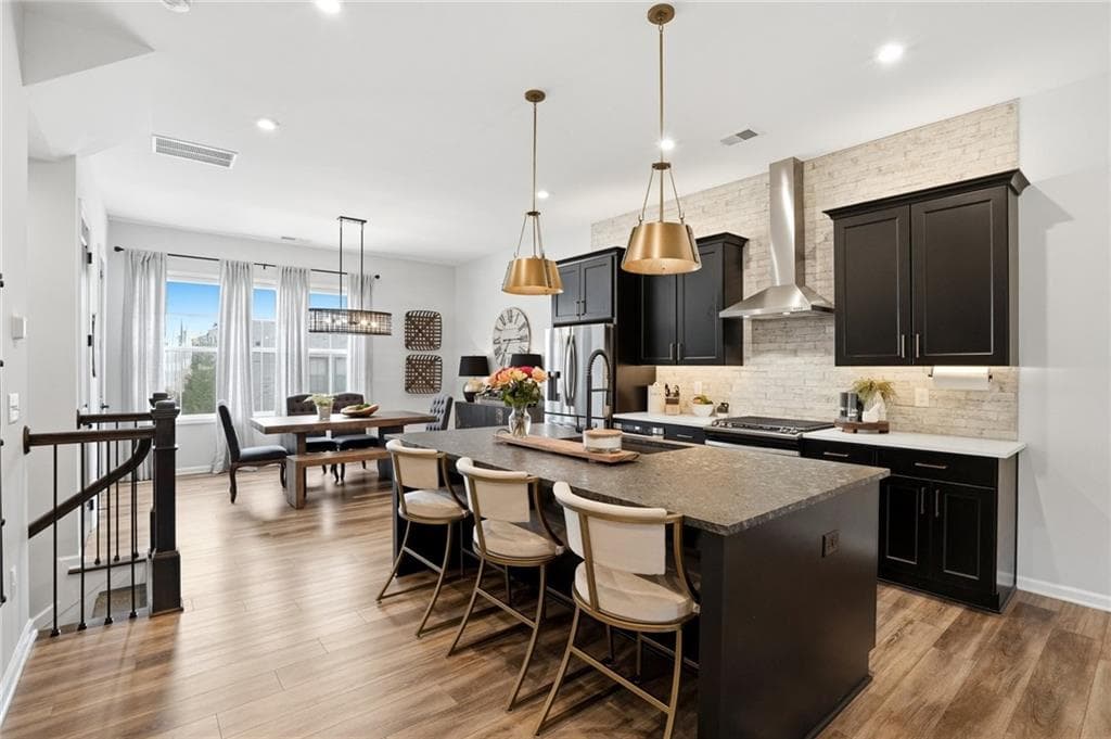 3 bedroom, 4 bathroom, 2,030 sq ft townhouse for sale at 6610 Cortland Walk, Alpharetta, GA 30005 — photo 9