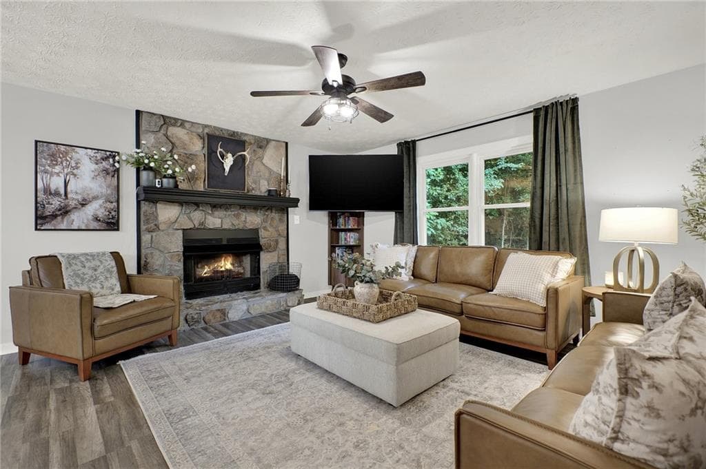 4 bedroom, 3 bathroom, 1,642 sq ft single family residence under contract at 645 Morgan Springs Court, Canton, GA 30115 — photo 6