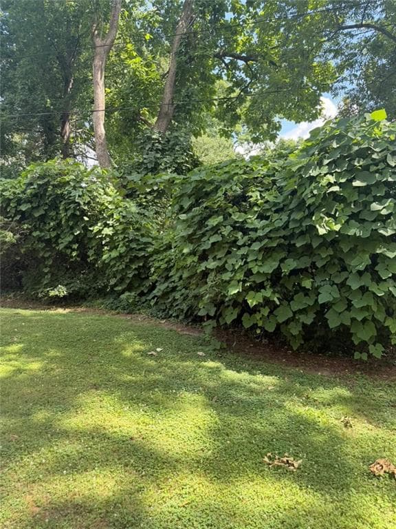 5 bedroom, 2 bathroom, 3,637 sq ft single family residence for sale at 2710 Memorial Drive, Atlanta, GA 30317 — photo 6