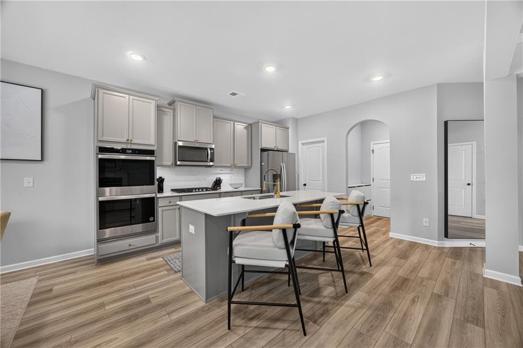 4 bedroom, 3 bathroom, 2,616 sq ft single family residence under contract at 4778 Sultana Way, Atlanta, GA 30331 — photo 6