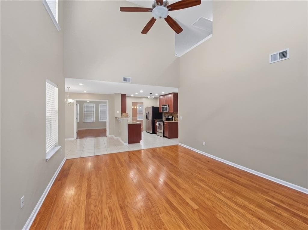 3 bedroom, 3 bathroom, 2,326 sq ft single family residence for rent at 1809 Wellborn Way, Marietta, GA 30008 for $2,300 a month — photo 9