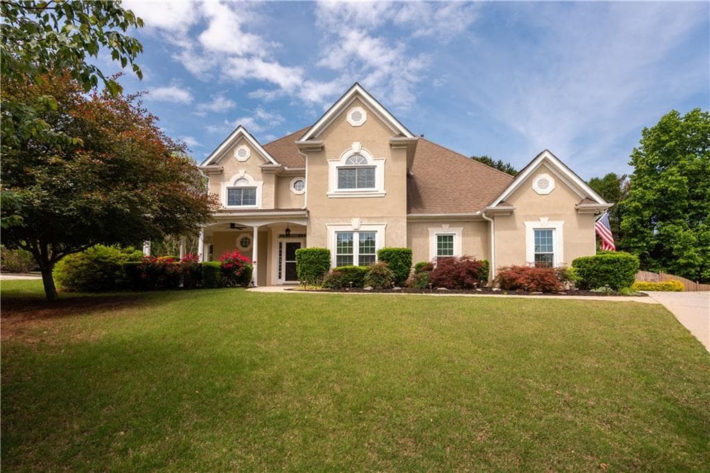 4 bedroom, 3 bathroom, 2,728 sq ft single family residence for sale at 1911 Paper Birch Cove, Grayson, GA 30017