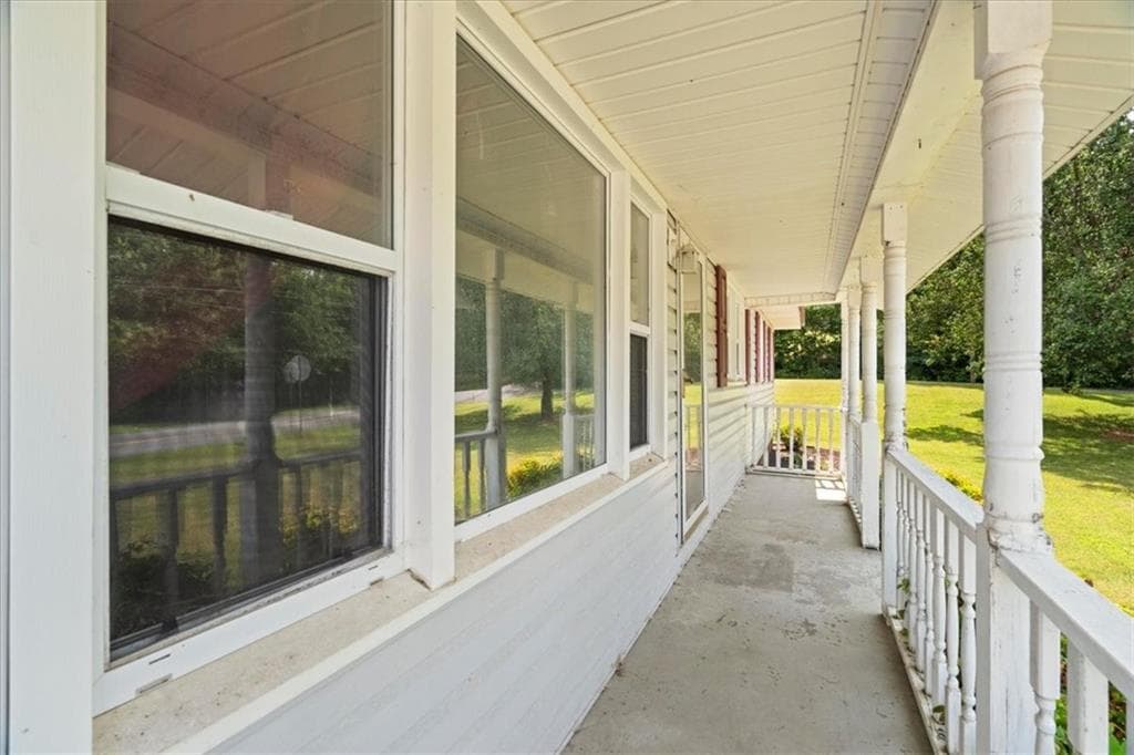 2 bedroom, 2 bathroom, 1,645 sq ft single family residence for sale at 234 Oakman Road, Oakman, GA 30732 — photo 7
