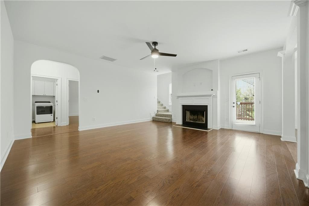 6 bedroom, 5 bathroom, 3,740 sq ft single family residence for rent at 4565 Prather Farm Circle, Cumming, GA 30040 for $3,500 a month — photo 6