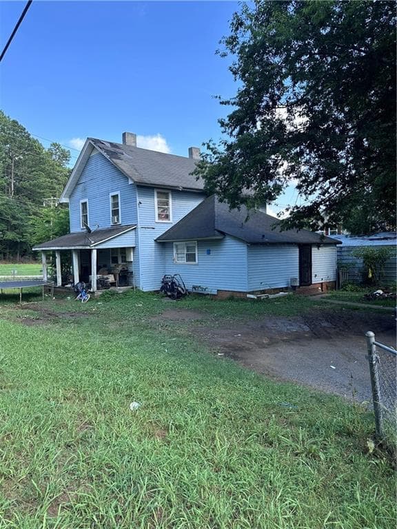 4 bedroom, 2 bathroom, 2,201 sq ft single family residence under contract at 3402 Maple Road, Lindale, GA 30147 — photo 4