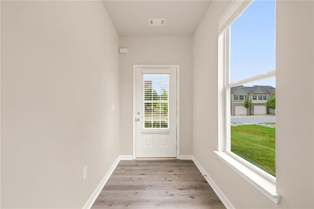 3 bedroom, 3 bathroom, 1,760 sq ft townhouse for sale at 3645 Prospect Point Drive, Oakwood, GA 30566 — photo 5