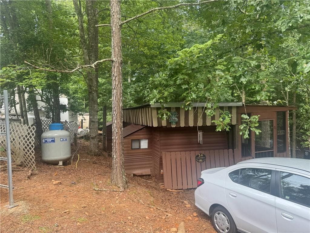 1 bedroom, 1 bathroom single family residence for sale at 24 15th Street, Ellijay, GA 30540 — photo 4