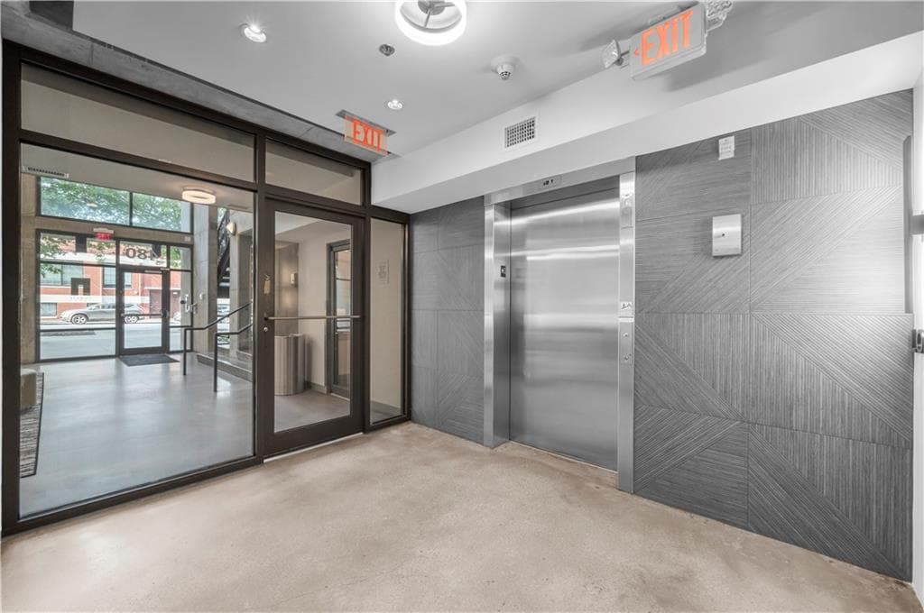 1 bedroom, 1 bathroom, 795 sq ft condominium for sale at 480 John Wesley Dobbs Avenue 514, Atlanta, GA 30312 — photo 4