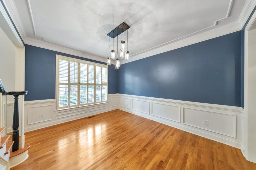 5 bedroom, 4 bathroom, 3,906 sq ft single family residence under contract at 1328 Benbrooke Lane, Acworth, GA 30101 — photo 6