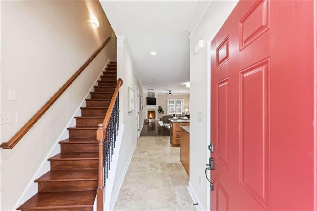 3 bedroom, 3 bathroom, 1,838 sq ft condominium for rent at 2826 Fox Wood Lane, Gainesville, GA 30504 for $1,700 a month — photo 3