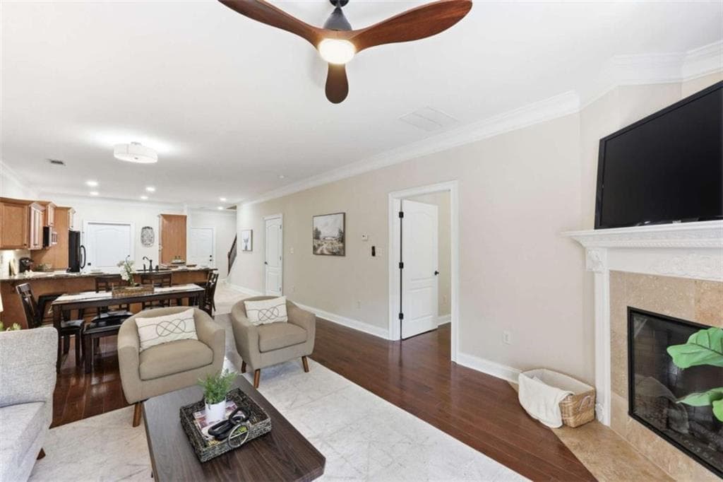 3 bedroom, 3 bathroom, 1,838 sq ft condominium for rent at 2826 Fox Wood Lane, Gainesville, GA 30504 for $1,700 a month — photo 7