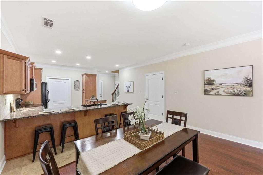 3 bedroom, 3 bathroom, 1,838 sq ft condominium for rent at 2826 Fox Wood Lane, Gainesville, GA 30504 for $1,700 a month — photo 8