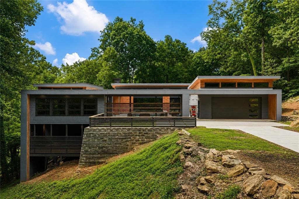 5 bedroom, 5 bathroom, 6,000 sq ft single family residence sold at 242 Valley Ridge Drive, Roswell, GA 30075