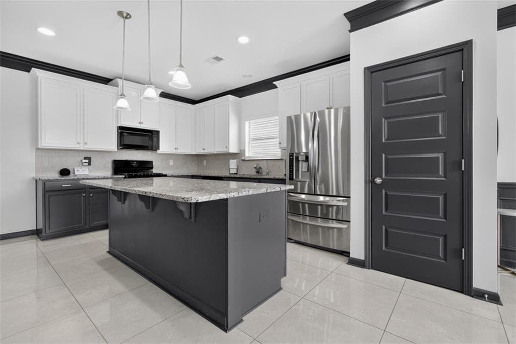 4 bedroom, 3 bathroom, 2,006 sq ft single family residence for sale at 238 Prescott Circle, Canton, GA 30114 — photo 8