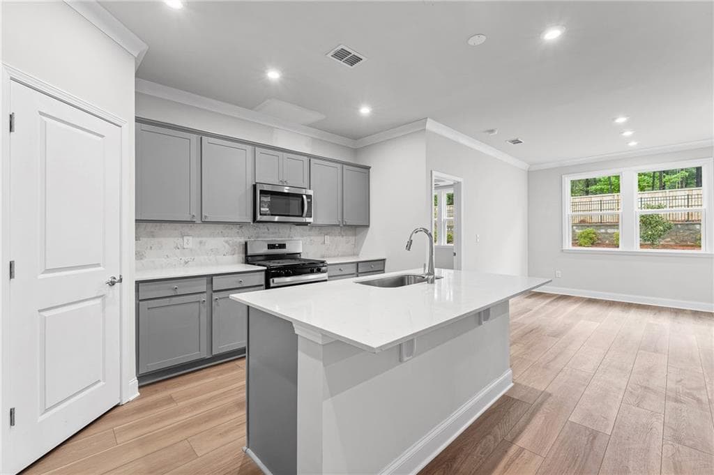 3 bedroom, 2 bathroom, 1,590 sq ft single family residence under contract at 1115 LeConte Court, Griffin, GA 30223 — photo 8