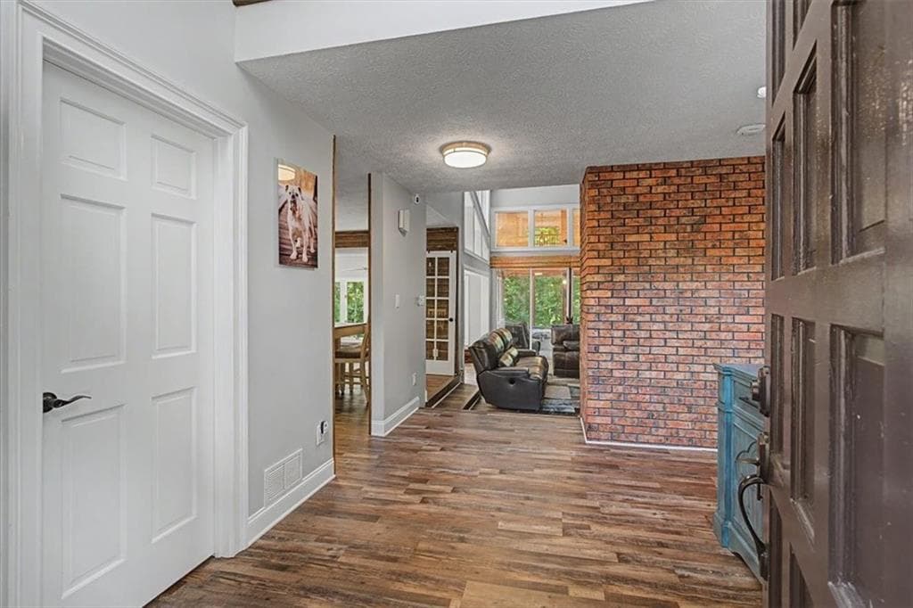 3 bedroom, 5 bathroom, 4,301 sq ft single family residence for sale at 3595 Canon Creek Drive, Cumming, GA 30041 — photo 8