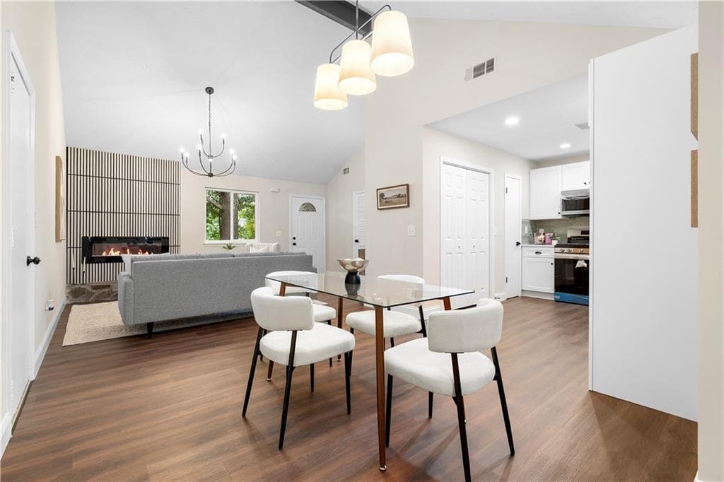 3 bedroom, 2 bathroom, 1,235 sq ft single family residence under contract at 1252 Sherwood Drive, Norcross, GA 30093 — photo 7