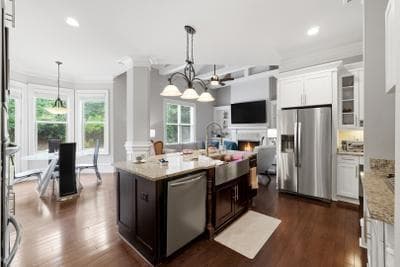 6 bedroom, 7 bathroom single family residence for rent at 3396 JAMONT Boulevard, Johns Creek, GA 30022 for $6,500 a month — photo 9